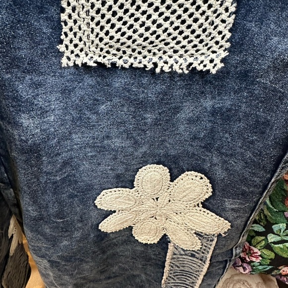 🆕 POL crochet patchwork wide-leg denim overalls. NWOT - Picture 8 of 13